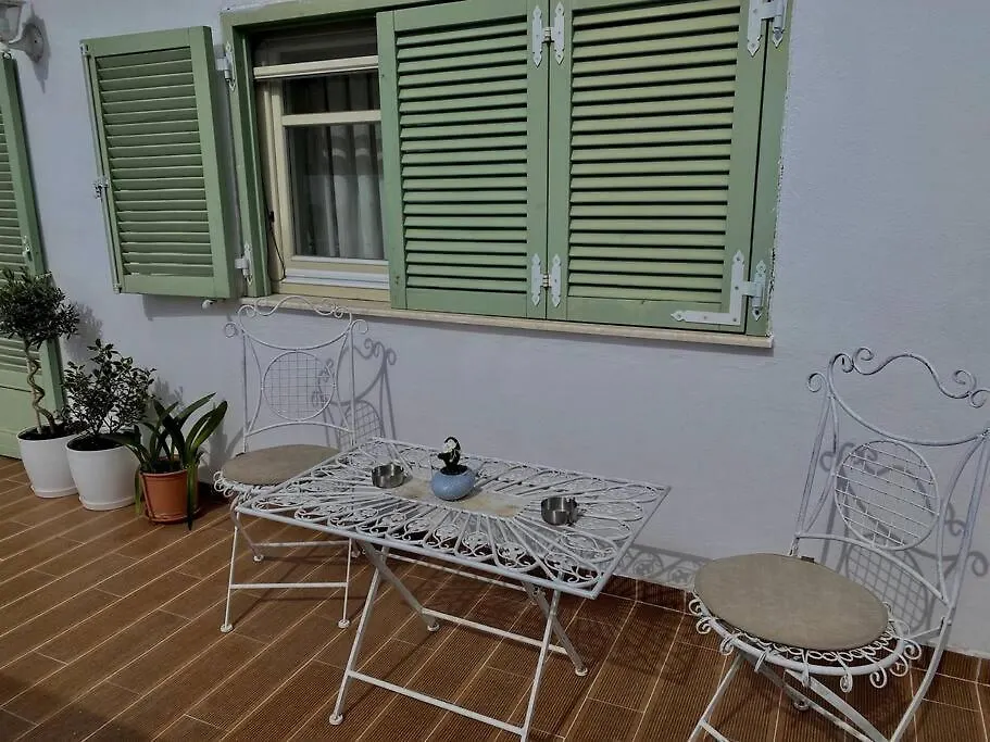 Cozy Attic With Terrace Διαμέρισμα Δυρράχιο